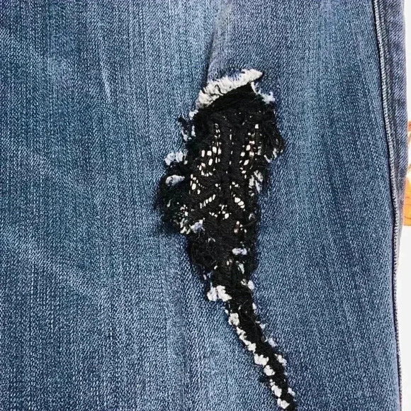 7 For All Mankind Off Jeans with Black Lace Cut outs - Picture 2 of 4